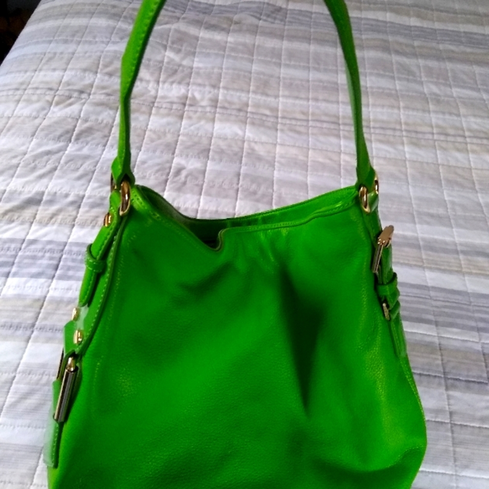 Isaac Mizrahi Green Leather Purse